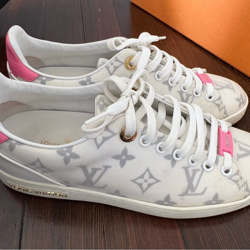 Louis Vuitton White and Pink Monogram Sneakers - Picture 3 of 8